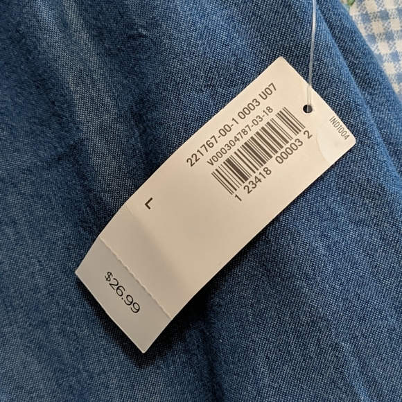 COPY - NWT Old Navy Denim Sleeveless Top - Large - Picture 5 of 6